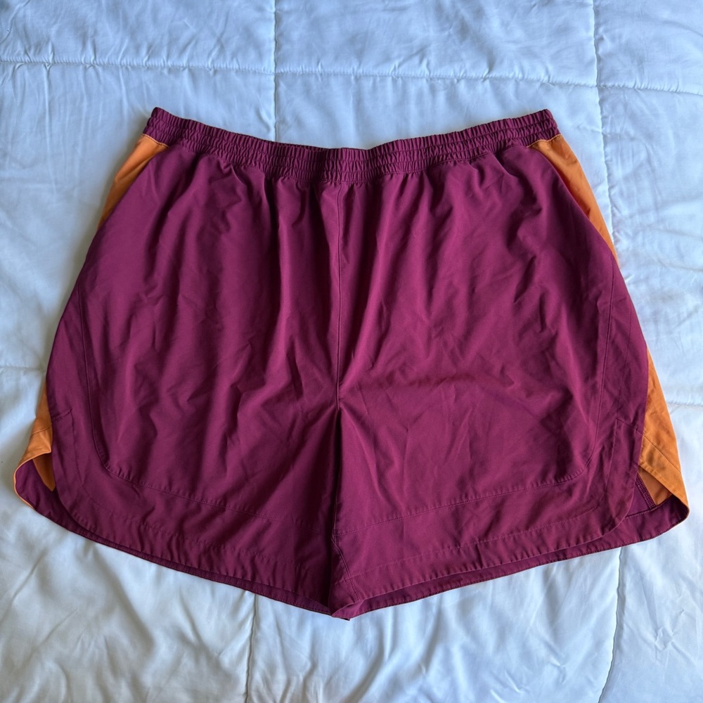 PELOTON Men’s Shorts XXL